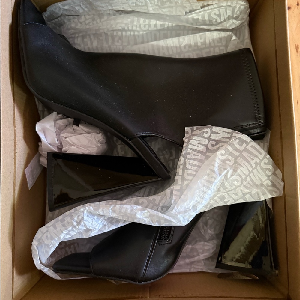 Steve Madden Black Heeled Boots